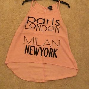 Cute pink Paris top
